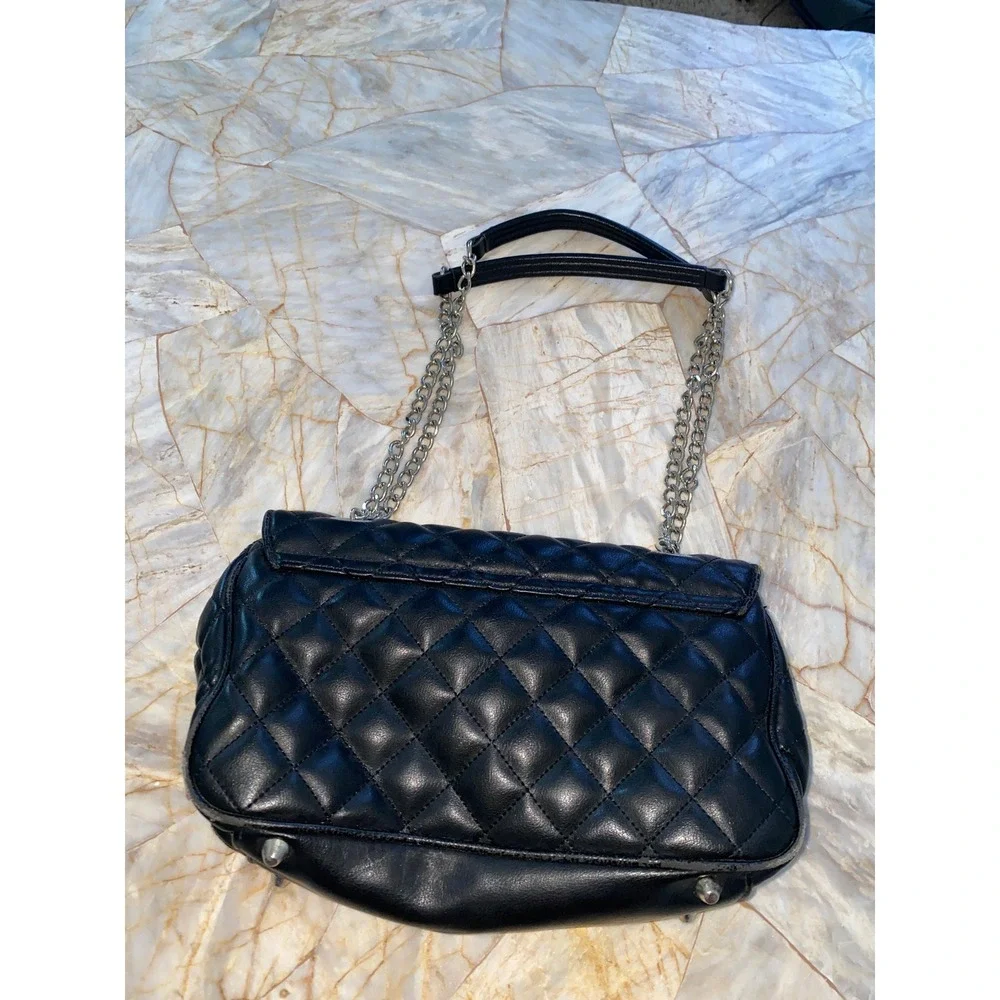Apt. 9 Black Quilted Shoulder Bag Silver Chain Strap Turn Lock Closure